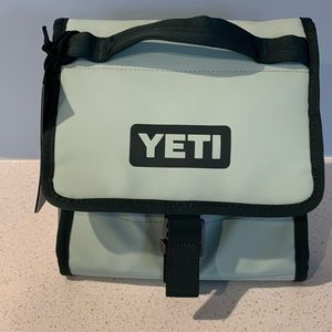 Yeti day trip lunch bag
